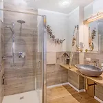 Luett Haven Apartment *